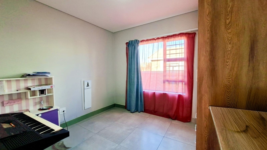 3 Bedroom Property for Sale in Baillie Park North West